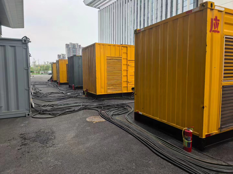 中山不同季节柴油发电机组保养有哪些注意事项?