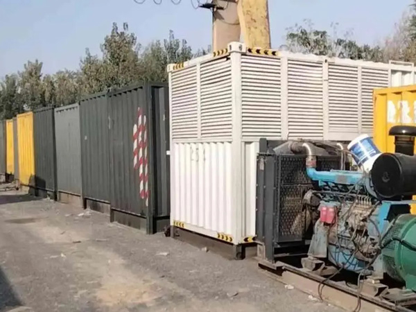 中山200KW柴油发电机机组每小时油耗是多少?
